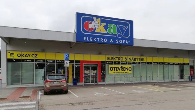 100 Okay electronics stores up for sale