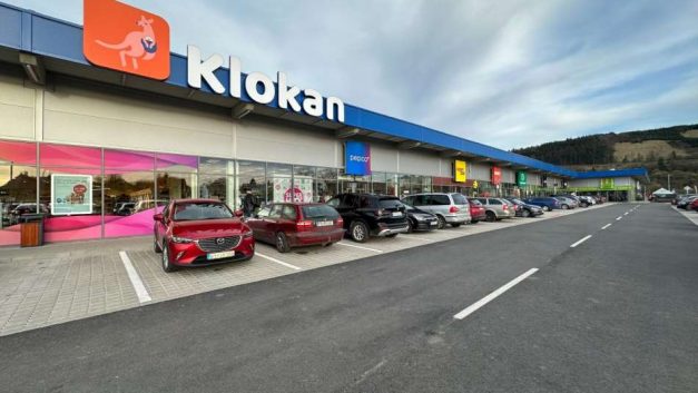 HSF System completes 3 retail parks for KLM and J&T fund